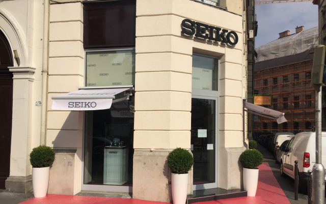 vörös szőnyeg bérlés megnyitóra